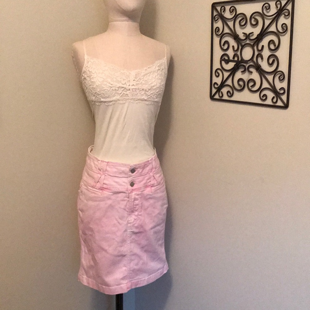 {Karl Lagerfeld} Pink denim pencil skirt 42 M US 6